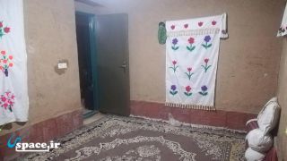 نمای اتاق اقامتگاه بوم گردی بابا اکبر - باخرز - روستای ارزنه